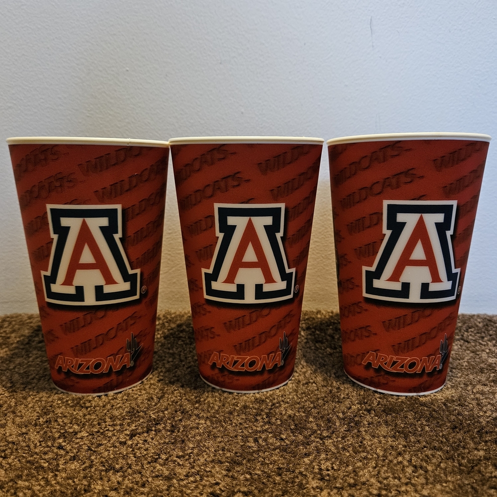 University of Arizona Wildcats Collegiate Holographic 3D Spirit Drink Cups